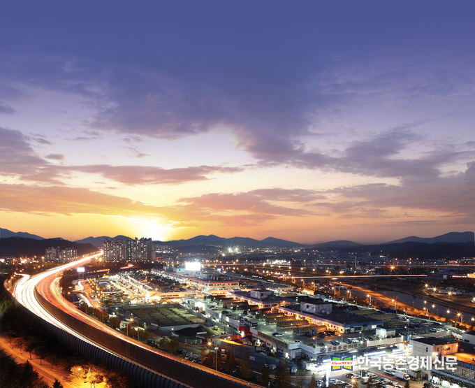 사진은 구리농수산물도매시장 야간 전경 자료사진. kenews.co.kr