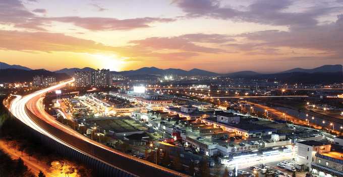 구리농수산물도매시장 야경 kenews.co.kr