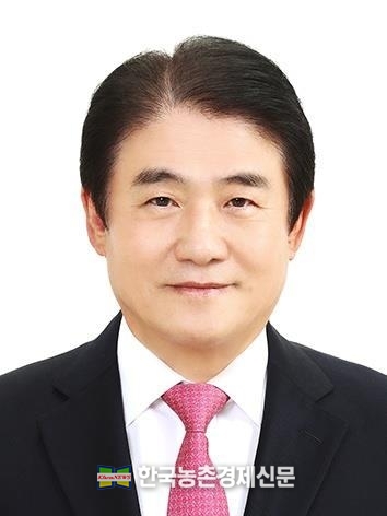 김선영 낙농진흥회 회장. kenews.co.kr
