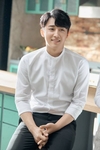 ‘나100%’ 광고모델 배우 손호준이 ‘밀크홀 1937’ 종로점에 떴다!