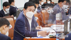 주철현 의원 “28년 지난 노후 장비로 아직도 시험분석?”
