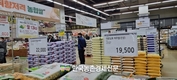 쌀 수확기 서둘러 20만톤 시장격리...올해 생산량 12.8만톤 전망