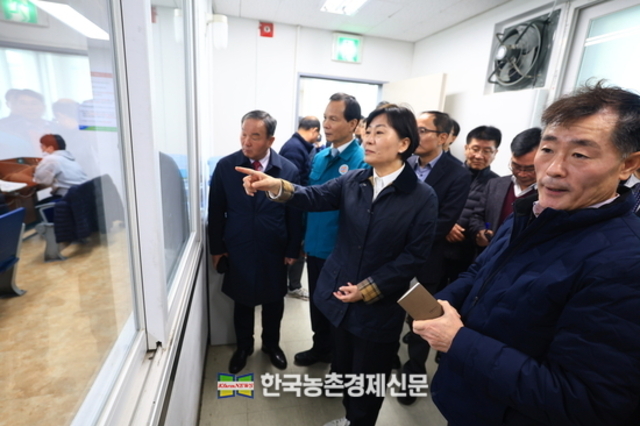 도축장 수수료 '밀당'...정부요청 먹힐까?