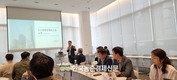박광욱 도드람농협 조합장 “조합원에 사료값은 좀 덜 받고!... 더주고 사들여!