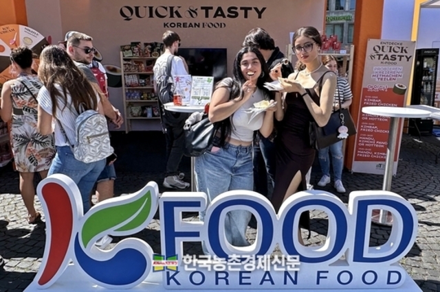 ‘K-푸드 수출’ 역대 최단기간 100억 불 돌파!