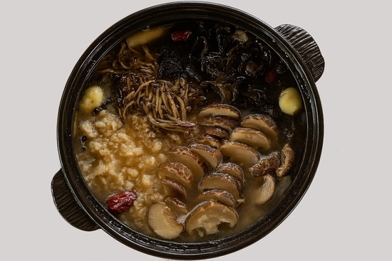 농촌진흥청, 무더운 대서...몸과 마음 보양 ‘약초 버섯탕’ 추천